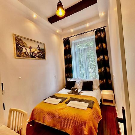 Old Cracow Apartment Krasków Εξωτερικό φωτογραφία